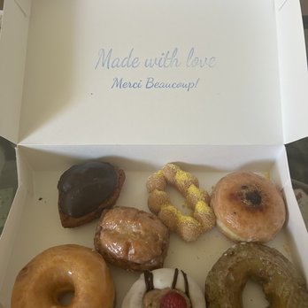 Donut Petit - Choco Old Fashioned, Glazed Old Fashioned, Passion Fruit Mochinut, Crème Brûlée, Original Glazed, Red Velvet Cream Cheese, Glazed Pistachio - Donuts Near Me - Alameda, California Donut Petit - Choco Old Fashioned, Glazed Old Fashioned, Passion Fruit Mochinut, Crème Brûlée, Original Glazed, Red Velvet Cream Cheese, Glazed Pistachio - Donuts Near Me - Alameda, California