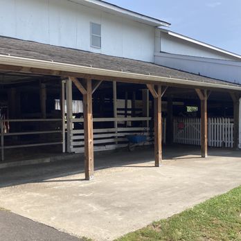 Field View Farm - Truck Rental Near Me - Orange, Connecticut