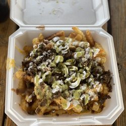 Mr. Munchie’z - Asada fries