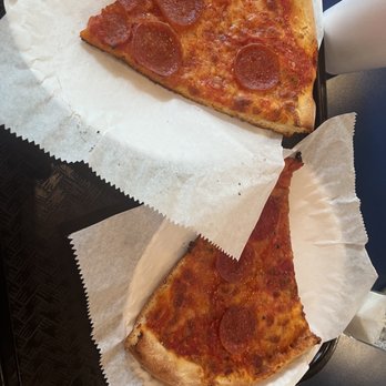 Luigi's Pizzeria - Pizza Near Me - Louisville, Kentucky Luigi's Pizzeria - Pizza Near Me - Louisville, Kentucky