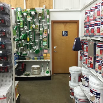 Dunn Lumber - Restroom - Building Supplies Near Me - Kirkland, Washington