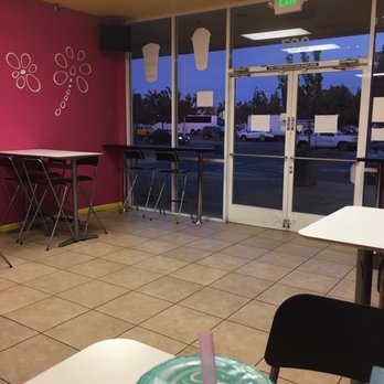 Cool Tea Bar - Simple but clean decor - Bubble Tea Near Me - Sacramento, California Cool Tea Bar - Simple but clean decor - Bubble Tea Near Me - Sacramento, California