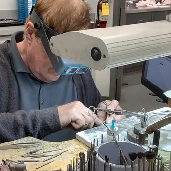 Shane Co. - 9/23/2019: Gemologist is repairing my diamond tennis bracelet's locking mechanism. - Jewelry Near Me - Roseville, California Shane Co. - 9/23/2019: Gemologist is repairing my diamond tennis bracelet's locking mechanism. - Jewelry Near Me - Roseville, California