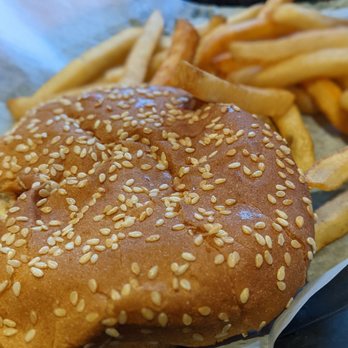 Ixtapa - Kids burger - Seafood Near Me - Riverside, California