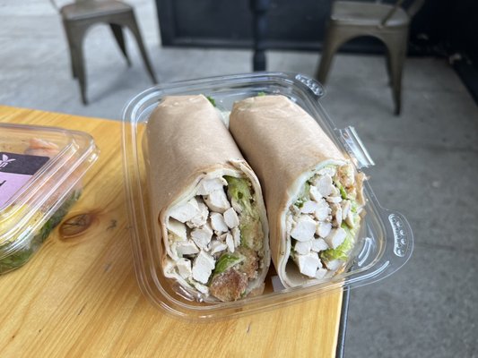 Kreation Juicery & Avoholic Bar - West Hollywood by null