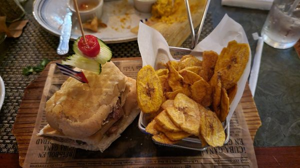 Havana Carolina Restaurant & Bar by null