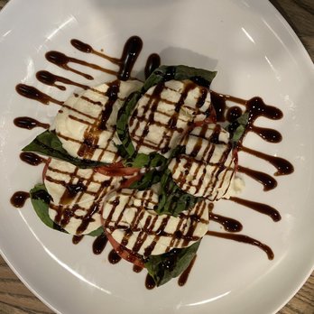 Belladina's Pizzeria - Caprese Salad - Pizza Near Me - Greenville, South Carolina