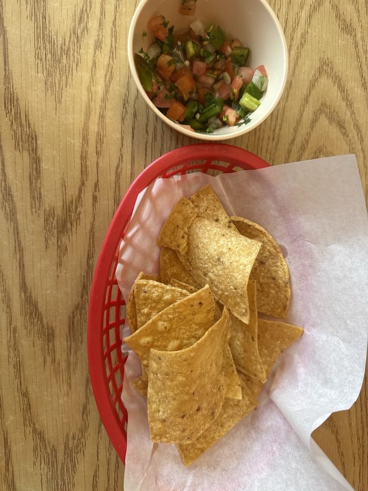 Los Alteños