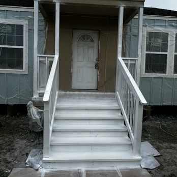 Konstruction Service - a front porch and steps - Painters Near Me Konstruction Service - a front porch and steps - Painters Near Me