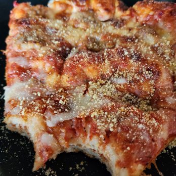 Frato's Culinary Kitchen - Old pizza - Burgers Near Me - Schaumburg, Illinois Frato's Culinary Kitchen - Old pizza - Burgers Near Me - Schaumburg, Illinois