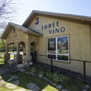 3 Vino - Winery entrance facing Main St. Just 1 block east of Oak St. - Wine Bars Near Me - Roanoke, Texas 3 Vino - Winery entrance facing Main St. Just 1 block east of Oak St. - Wine Bars Near Me - Roanoke, Texas