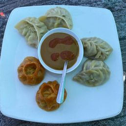 Mixed Platter Non Veg Momo Mixed Platter Non Veg Momo