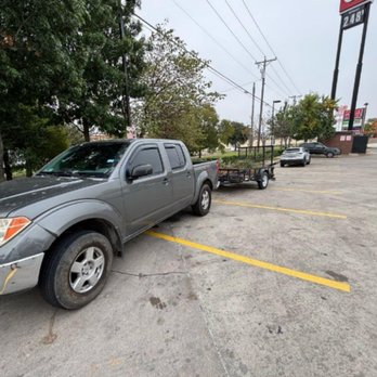 Hanks Junk Removal - Yard debris - Junk Removal & Hauling Near Me Hanks Junk Removal - Yard debris - Junk Removal & Hauling Near Me