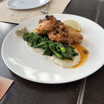 Skyhigh - Chicken - Bars Near Me - Philadelphia, Pennsylvania