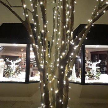 Toscana - Shop windows nearby - Italian Near Me - Charlotte, North Carolina Toscana - Shop windows nearby - Italian Near Me - Charlotte, North Carolina
