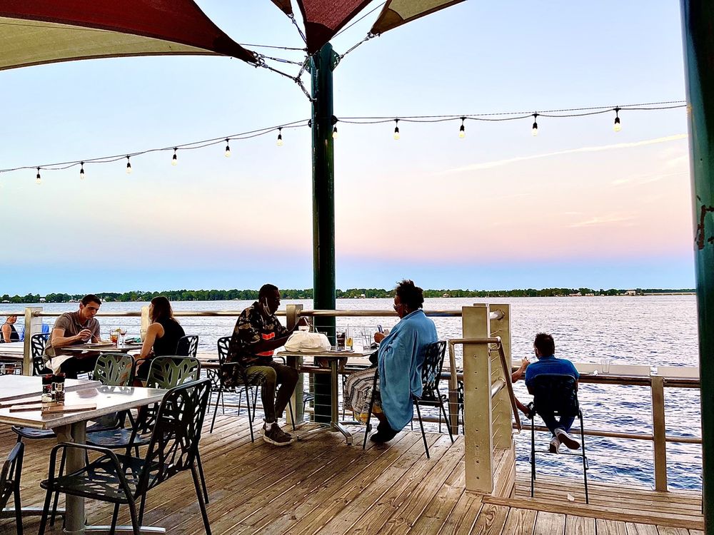 Persimmons Waterfront Restaurant