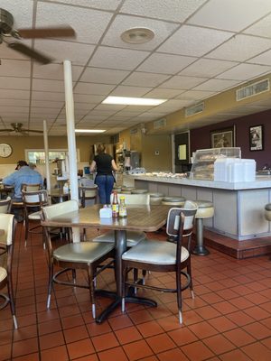 Loggins Restaurant