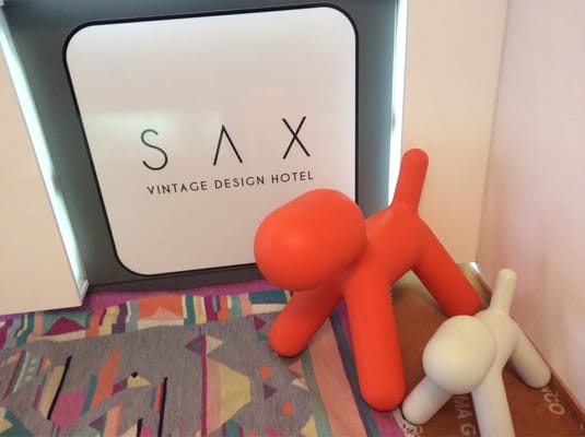 Vintage Design Hotel Sax by null