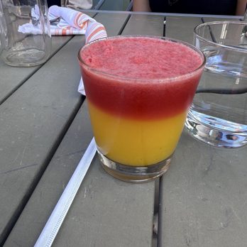 Stax Cafe - Fresh squeezed orange strawberry juice - Breakfast & Brunch Near Me - Chicago, Illinois