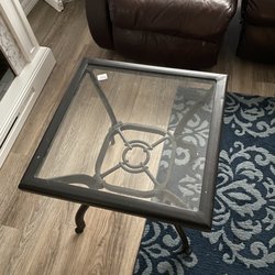 Sheriffs Ranches Enterprises - 5 dollars coffee table or porch table.