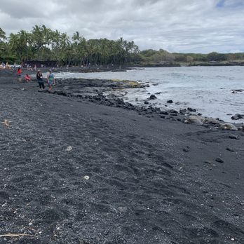 Punalu'u Black Sand beach - Black sand - Beaches Near Me Punalu'u Black Sand beach - Black sand - Beaches Near Me