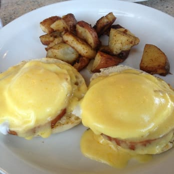 Beach Cafe - eggs benedict - Burgers Near Me - Las Vegas, Nevada Beach Cafe - eggs benedict - Burgers Near Me - Las Vegas, Nevada