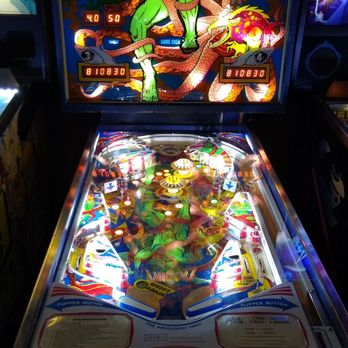 District 82 Pinball Arcade - Arcades Near Me - De Pere, Wisconsin