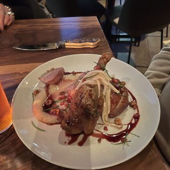 Grey Ghost - Duck - American Near Me - Detroit, Michigan