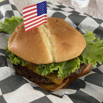Sno-Cap Drive In - Cheeseburger - Burgers Near Me - North Augusta, South Carolina Sno-Cap Drive In - Cheeseburger - Burgers Near Me - North Augusta, South Carolina
