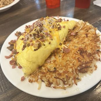 Blue Water Grille - Meat lovers omelet - Diners Near Me - Parker, Arizona