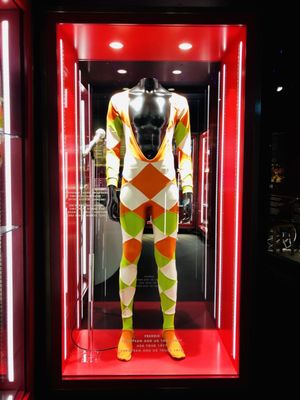 Queen Studio Experience by null