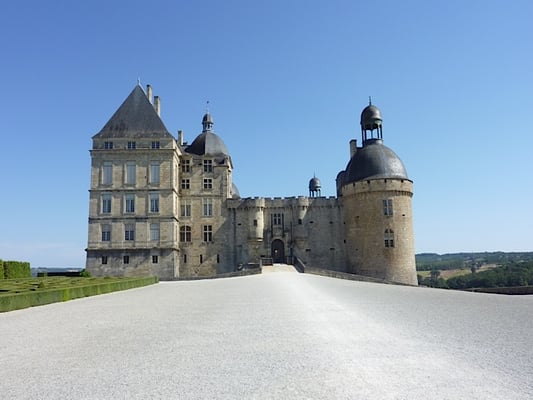 Château de Hautefort by null