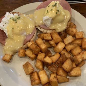 Manitowoc Coffee - Eggs Benedict - Sandwiches Near Me - Manitowoc, Wisconsin