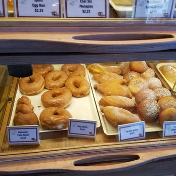 Elvin's Bakery - And more pastries........... - Bakeries Near Me - Honolulu, Hawaii