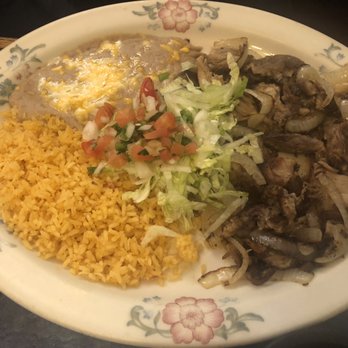 Pueblo Viejo - Pork carnitas (came with tortillas) - Mexican Near Me - Windsor, Colorado Pueblo Viejo - Pork carnitas (came with tortillas) - Mexican Near Me - Windsor, Colorado