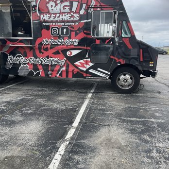 Big Meechie’s - Food truck - Food Trucks Near Me - Granite City, Illinois Big Meechie’s - Food truck - Food Trucks Near Me - Granite City, Illinois