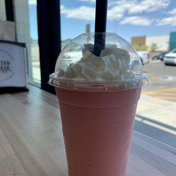 Twisted Sugar - Raspberry Twister - Desserts Near Me - Surprise, Arizona
