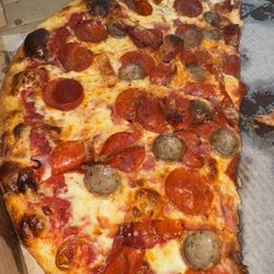 Stefano Pizza And Pasta - Meat Lovers Pizza