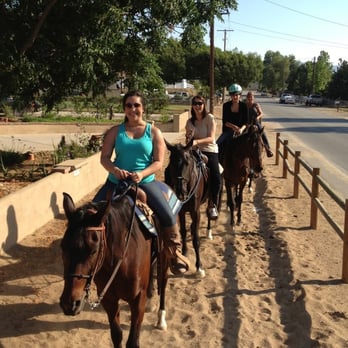 Rancho Bravo - Horseback Riding Near Me - Hemet, California