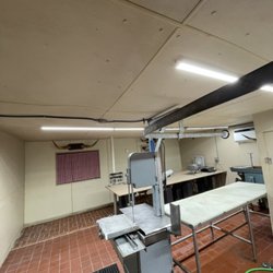 Linton’s Custom Cut Meats - Inside view from back door