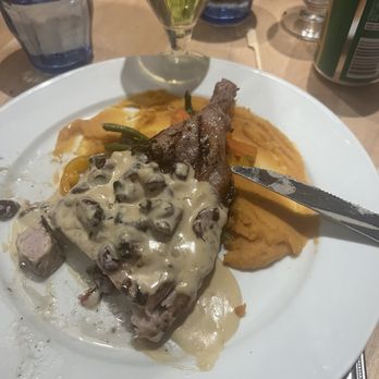 Cochon Dingue - Pork  Chop - Bars Near Me - Quebec City, Quebec