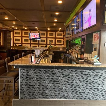 Red Bowl - Bar area - Asian Fusion Near Me - Clemson, South Carolina