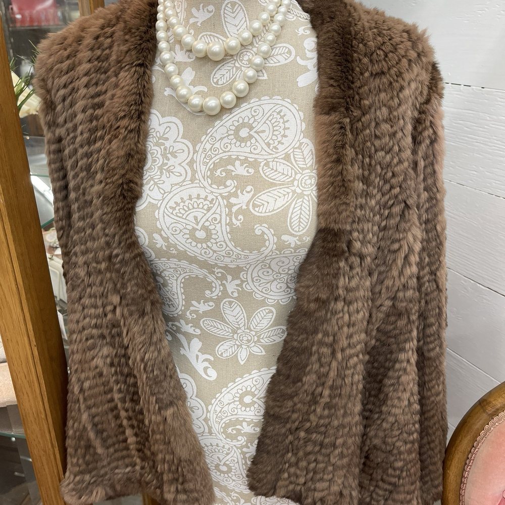 Vintage Guild - Antiques Near Me - Coeur d'Alene, Idaho Vintage Guild - Antiques Near Me - Coeur d'Alene, Idaho
