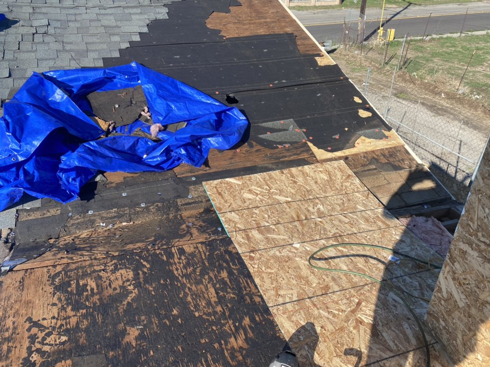 Slide of TMT CONSTRUCTION