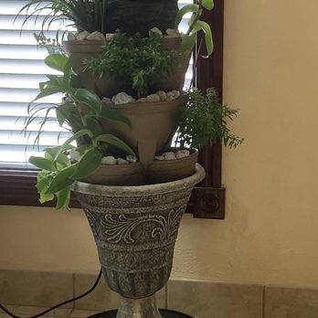AJ Salon - Beautiful decor - Hair Salons Near Me - Richland Hills, Texas