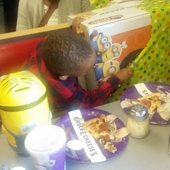 Chuck E. Cheese - Pizza Near Me - Killeen, Texas