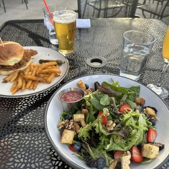 Brekki Brekki - Fried Chicken sandwich, Spinach Berry Salad. - Breakfast & Brunch Near Me - Albuquerque, New Mexico Brekki Brekki - Fried Chicken sandwich, Spinach Berry Salad. - Breakfast & Brunch Near Me - Albuquerque, New Mexico