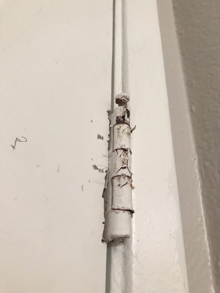 RIVIERA VILLAGE APARTMENTS Updated August 2024 16 Reviews 1532 S