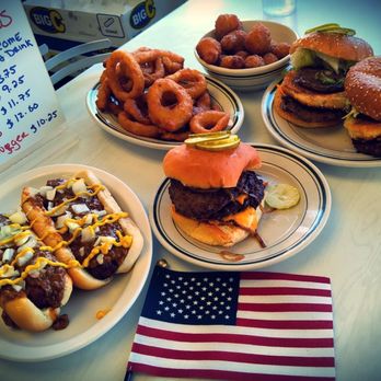 Carter's Restaurant - American Near Me - Dearborn, Michigan