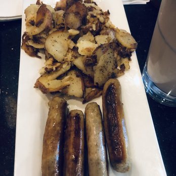 Keke's Breakfast Cafe - Sausage and Red skin home fries - Breakfast & Brunch Near Me - Winter Springs, Florida Keke's Breakfast Cafe - Sausage and Red skin home fries - Breakfast & Brunch Near Me - Winter Springs, Florida